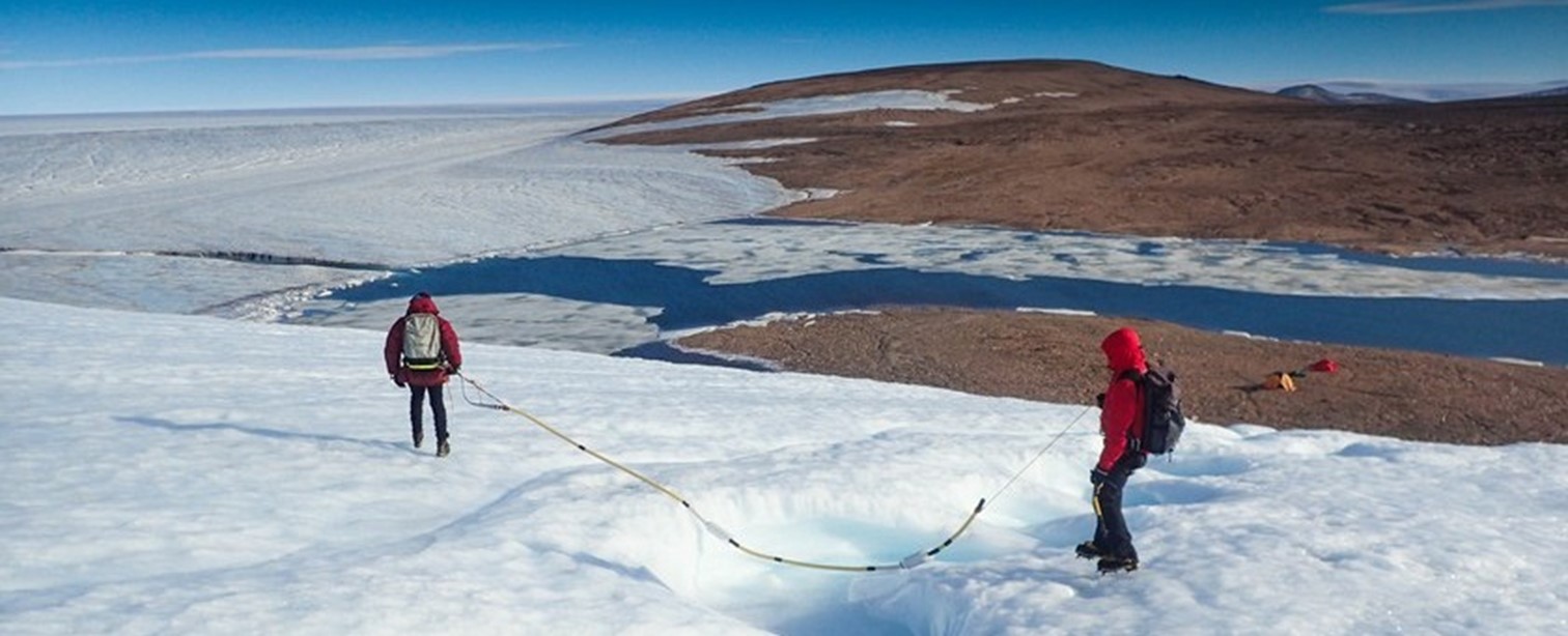 Artificial intelligence on polar expedition