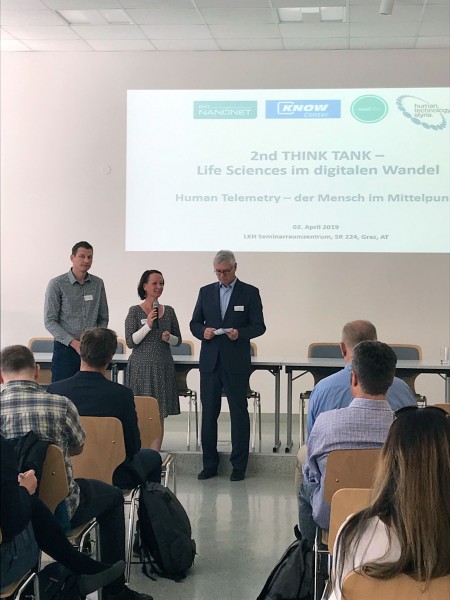 Am 2nd Think Tank „Life Sciences im digitalen Wandel“ drehte sich alles um das spannende Thema „Human Telemetry – Der Mensch im Mittelpunkt“. Das Know-Center präsentierte zwei wichtige Projekte. Einerseits EMMA, eine digitale Assistentin, die älteren Menschen helfen soll, länger selbstständig zu leben