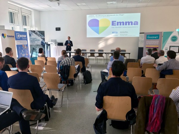 Am 2nd Think Tank „Life Sciences im digitalen Wandel“ drehte sich alles um das spannende Thema „Human Telemetry – Der Mensch im Mittelpunkt“. Das Know-Center präsentierte zwei wichtige Projekte. Einerseits EMMA, eine digitale Assistentin, die älteren Menschen helfen soll, länger selbstständig zu leben